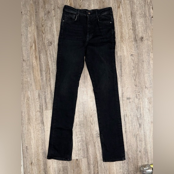 Pilcro • Anthropologie • High Rise Split Hem Jeans - Picture 3 of 16